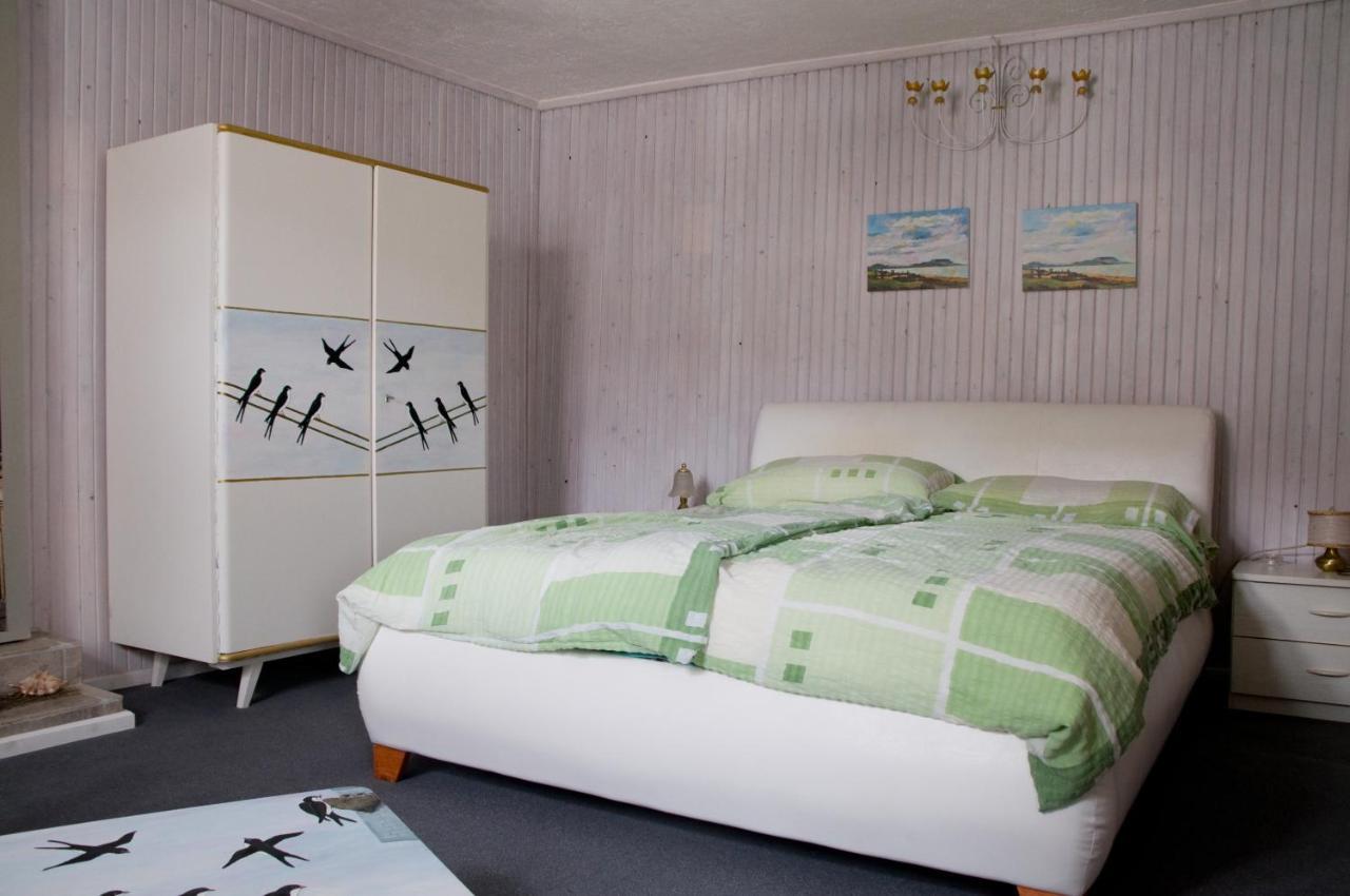 Notas Tuecsoek Vendeghaz Apartment Agyagosszergeny Ngoại thất bức ảnh